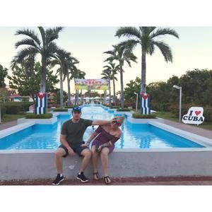 Meet your Posher, Cierra